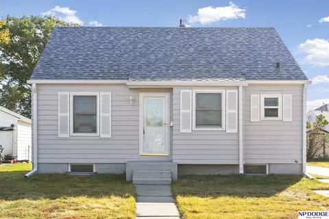 1485 E 2nd St, Fremont, NE 68025