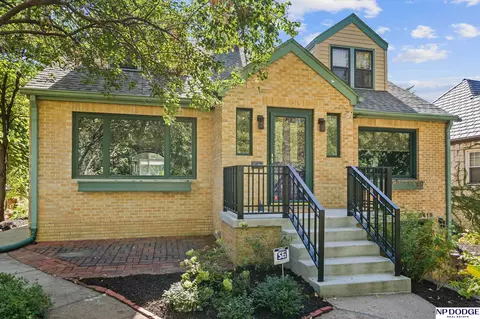 5419 Western Ave, Omaha, NE 68132