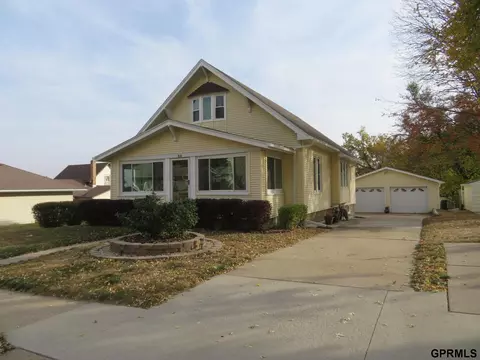 826 E Superior St, Missouri Valley, IA 51555