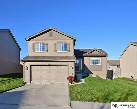 7426 N 139th Ave, Omaha, NE 68142