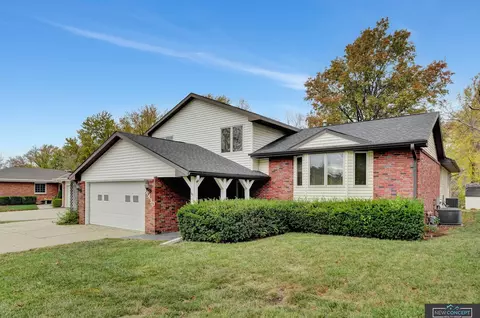 14430 Danvers St, Waverly, NE 68462