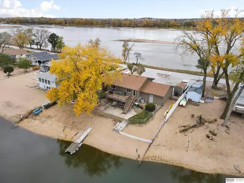 2024 Platteview Dr, Cedar Creek, NE 68016