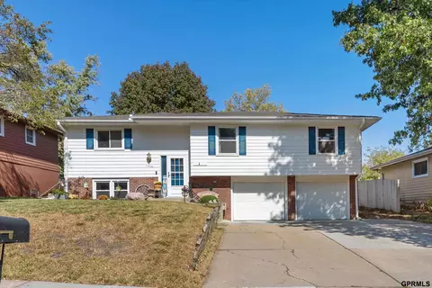 14630 Holmes St, Omaha, NE 68142