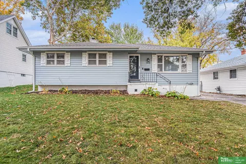 3059 S 48 Ave, Omaha, NE 68106