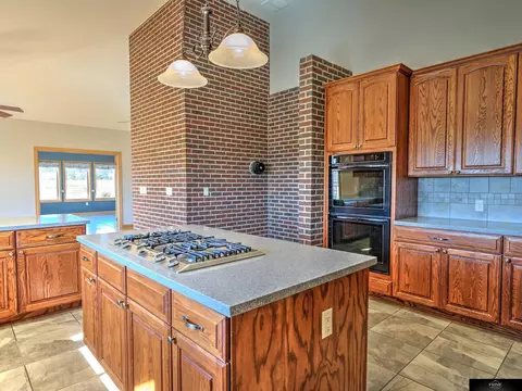 Kitchen - 9820 NW 126th St, Malcolm, NE 68402 photo 5 of 7