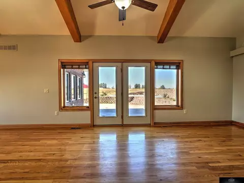 Living - 9820 NW 126th St, Malcolm, NE 68402 photo 4 of 10
