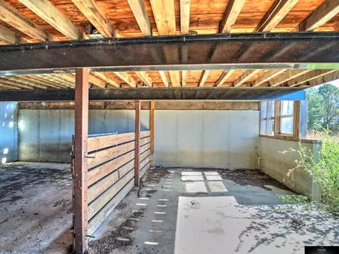 Exterior - 9820 NW 126th St, Malcolm, NE 68402 photo 12 of 12