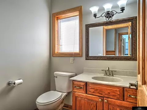 Bath - 9820 NW 126th St, Malcolm, NE 68402 photo 1 of 8