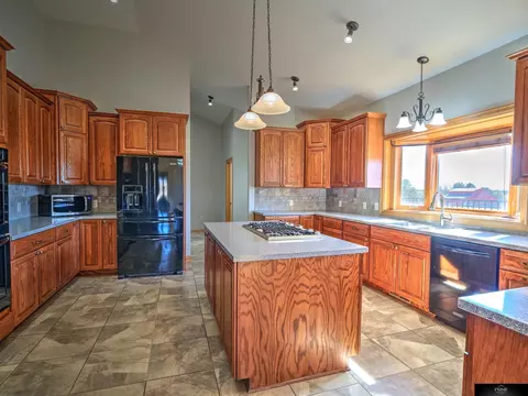 Kitchen - 9820 NW 126th St, Malcolm, NE 68402 photo 2 of 7