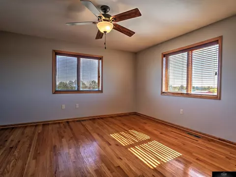 Bedroom - 9820 NW 126th St, Malcolm, NE 68402 photo 6 of 8