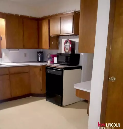 Kitchen - 723 N 16 St, Beatrice, NE 68310 photo 1 of 6