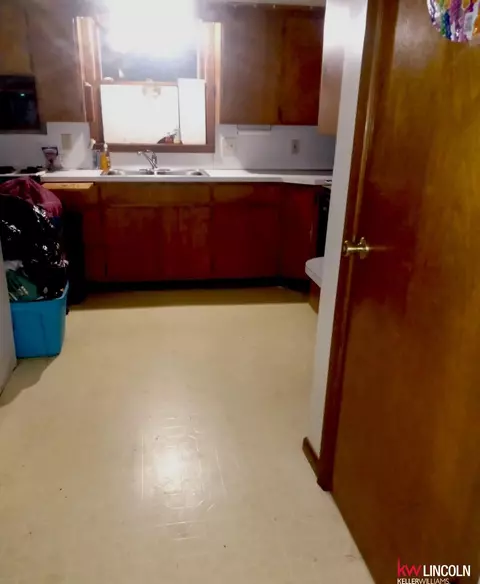 Kitchen - 723 N 16 St, Beatrice, NE 68310 photo 2 of 6