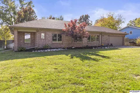 10815 Shirley St, Omaha, NE 68144