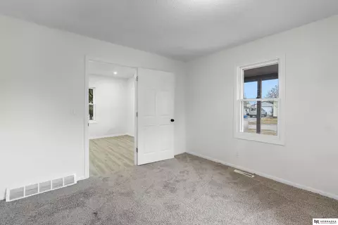 565 Cedar St, Springfield, NE 68059 photo 10