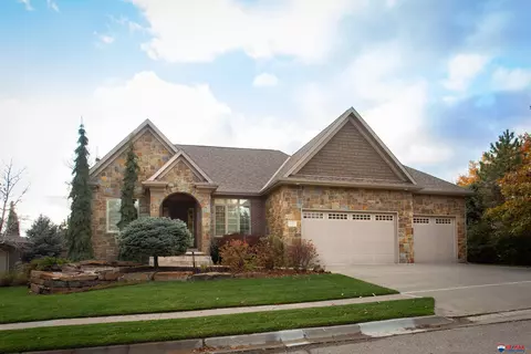 4715 Firebush Ln, Lincoln, NE 68516