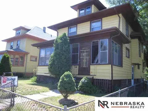 2129 Evans St, Omaha, NE 68110