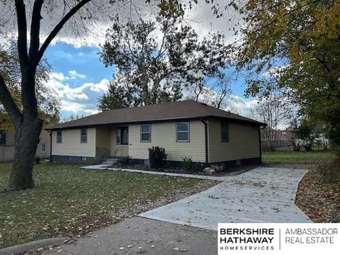 4414 N 60th Ave, Omaha, NE 68104