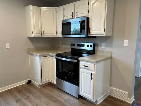 1213 Bell St, Beatrice, NE 68310 photo 18