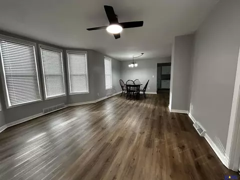 1213 Bell St, Beatrice, NE 68310 photo 6