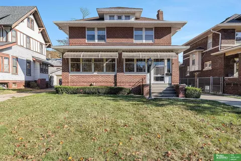 6611 Minne Lusa Blvd, Omaha, NE 68112