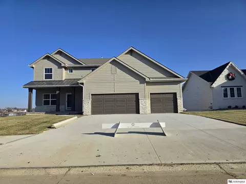 11011 N 159 Ave, Bennington, NE 68007