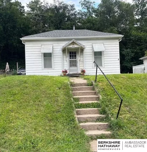 514 N 3rd St, Missouri Valley, IA 51555