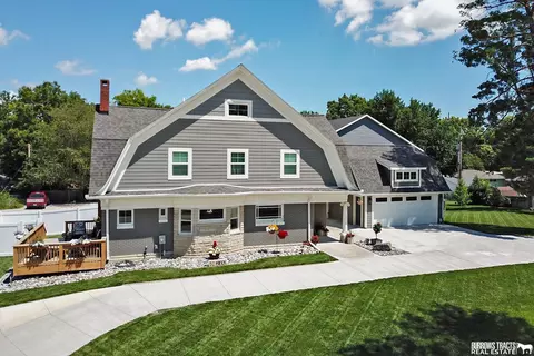 324 S 55th St, Lincoln, NE 68510