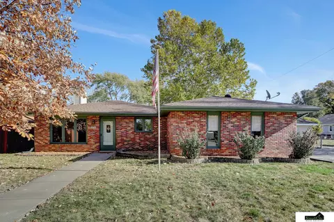 3530 N 56th St, Lincoln, NE 68504