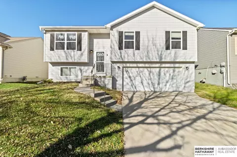14562 Mormon St, Bennington, NE 68007