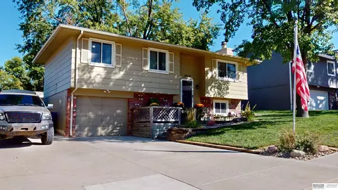 14916 Josephine St, Omaha, NE 68138