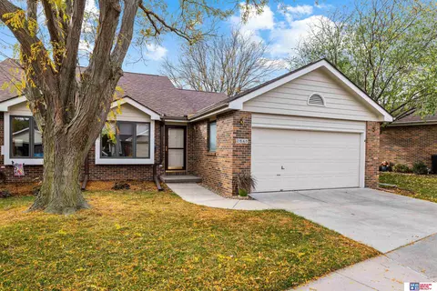 2545 S 60th St #22, Lincoln, NE 68506