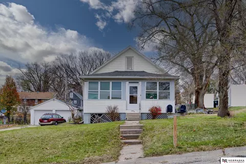 5259 S 49th Ave, Omaha, NE 68117