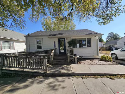 315 N 12 St, Geneva, NE 68361