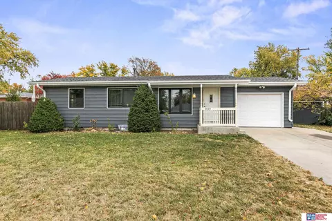 3720 N 14th St, Lincoln, NE 68521