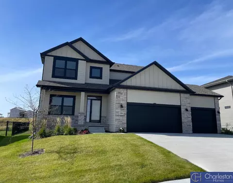 11304 N 169 St, Bennington, NE 68007