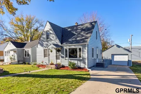 1916 S 48th Ave, Omaha, NE 68106