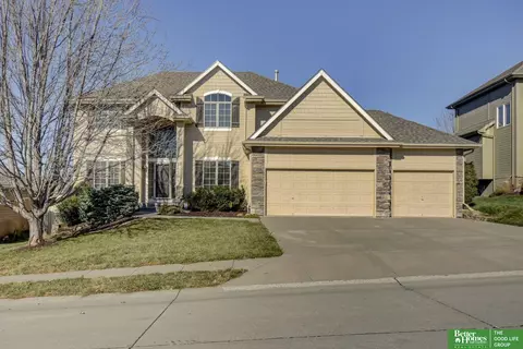 17018 Grant St, Omaha, NE 68116