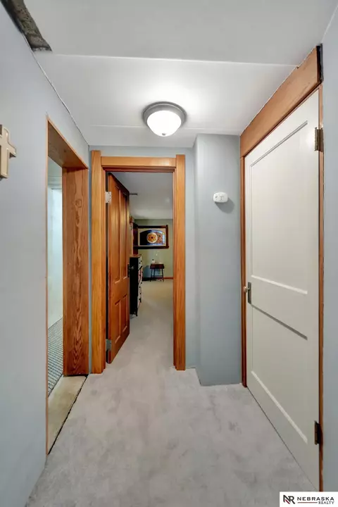 Entry Way - 73459 645a Ave, Peru, NE 68421 photo 14 of 15
