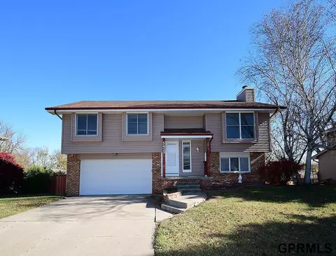5429 N 129 St, Omaha, NE 68164