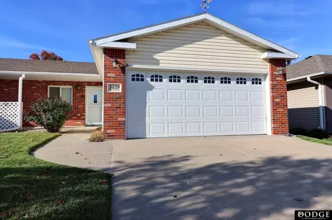 3029 Laverna St, Fremont, NE 68025