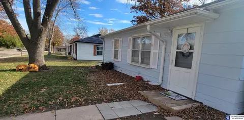 936 E 4th St, York, NE 68467 photo 7