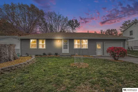 2930 Constable Ave, Lincoln, NE 68506