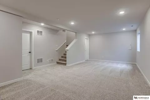 17543 Potter St, Bennington, NE 68007 photo 25