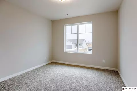 17543 Potter St, Bennington, NE 68007 photo 22