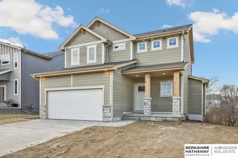 9552 S 181 St, Omaha, NE 68136