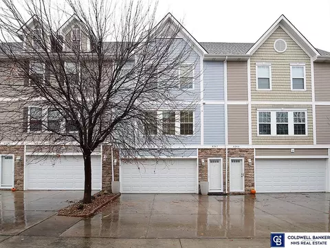 4247 N 146th Ct, Omaha, NE 68116