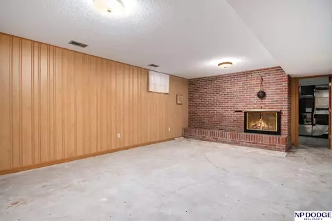 26602 Blondo St, Waterloo, NE 68069 photo 17