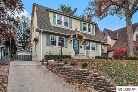 5516 Howard St, Omaha, NE 68132