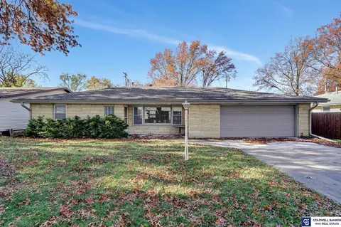 731 N 58th St, Lincoln, NE 68505