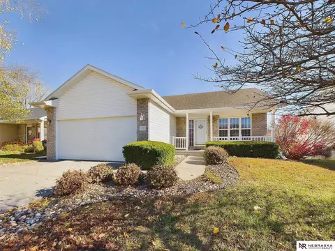 7230 S 20th St, Lincoln, NE 68506